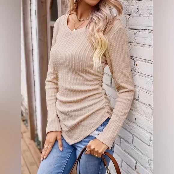 NWOT- Twist Textured V Neck T-Shirt, Casual Long Sleeve Top - Picture 2 of 3